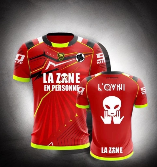 𝕃𝔸 ℤ𝕆ℕ𝔼 𝔼ℕ ℙ𝔼ℝ𝕊𝕆ℕℕ𝔼 👽